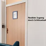 Viel Platz Fuer Gruppen Inkl. Waschmaschine, Hochstuhl Und Playstation Mitten In Der Altstadt *